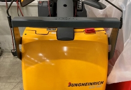 Jungheinrich EZS 350 XL Elektro-Schlepper Flurförderfahrzeug