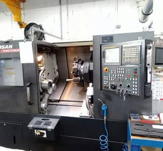 DOOSAN DAEWOO PUMA 2100 LM JAHR 2012 CNC-Dreh- und Fräsbearbeitung