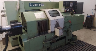 CNC-Drehständer LB9-W