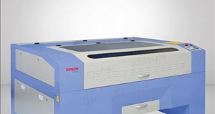 Doppelkopf-Laserschneidemaschine XENON Alpha 130/150 W 160×100 cm