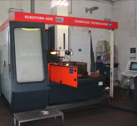 CHARMILLES ROBOFORM 4000 EDM – KONTINUIERLICHE C-ACHSE
