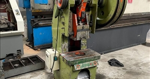 40-Tonnen-Exzenterpresse mit Stahlgehäuse