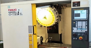 FRÄSZENTRUM FANUC ROBODRILL ALPHA-T21IEL