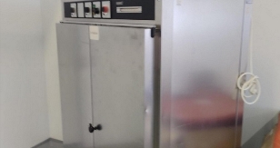 Memmert BE 80 Wärmeschrank