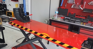 MOTORRADHEBEBÜHNE 1.000 KG KAP. LOKALE PRODUKTION