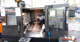 DOOSAN DAEWOO PUMA 2100 LM JAHR 2012 CNC-Dreh- und Fräsbearbeitung