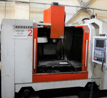 Macro Micro Tech Accular 1120 Box Cradle 1200 x 625 mm Tisch