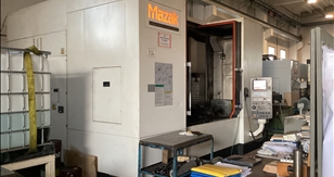 Vertikales Bearbeitungszentrum MAZAK VTC 820/20