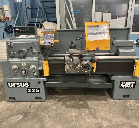 Paralleldrehmaschine CMT URSUS 225X1000X52