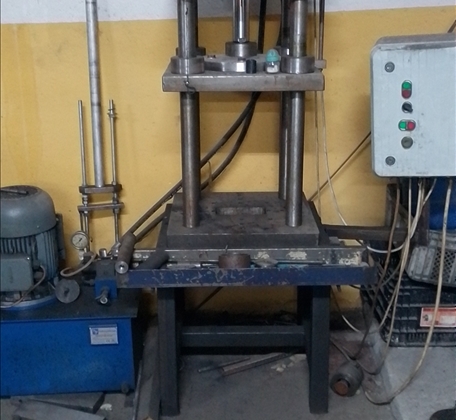 HAK-SAN MARKE 40 TONNEN HYDRAULISCHE PRESSE ZU VERKAUFEN