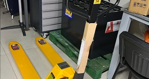 3-Tonnen-Gießpumpe, manueller Palettentransport