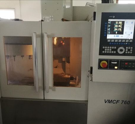 Bearbeitungszentrum (vertikal) Microcut VMCF-760