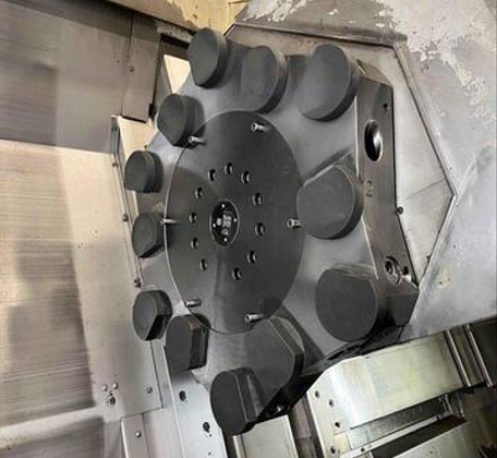 4-Achsen-CNC-CHUCKER-Drehmaschine – C-Achse + angetriebene Werkzeuge + Y-Achse