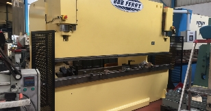 Loire PH-125 3100x125t hydraulischer Falzapparat mit 2-Achsen-Elektronik