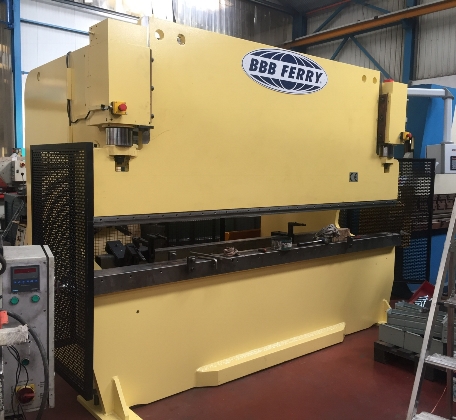 Loire PH-125 3100x125t hydraulischer Falzapparat mit 2-Achsen-Elektronik