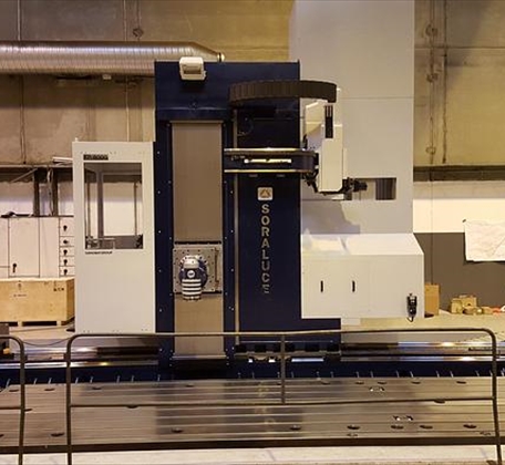 GEBRAUCHTE CNC-FAHRSTÄNDERMÜHLE HERSTELLER SORALUCE, MODELL FP 8000