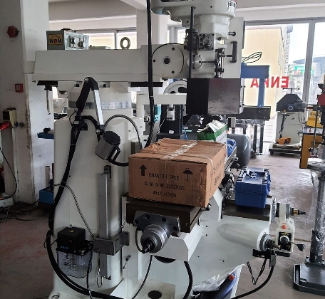 MEUSSER FORMFRÄSMASCHINE