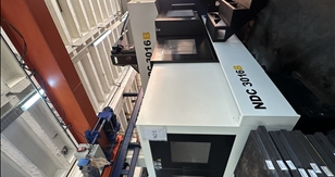 2020 MODELL YCM NDV 3016 DOPPELSÄULE