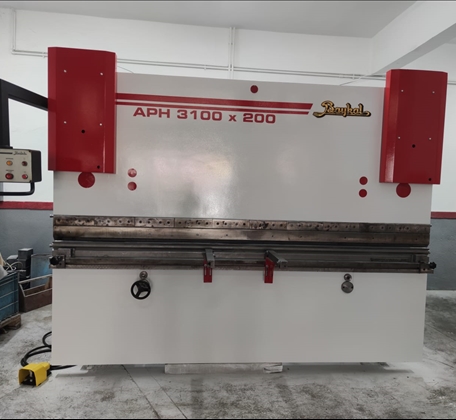 BAYKAL 3 M 200 TON NC ABKANT