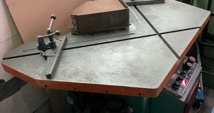 Indumasch Ausklinkmaschine